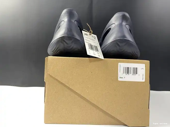 hype Mineral Adidas GV7903 Yeezy Blue RNNR Foam 0613